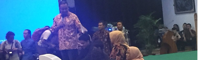 Perpisahan Mendikbud Anies Baswedan Diselimuti Suasana Haru