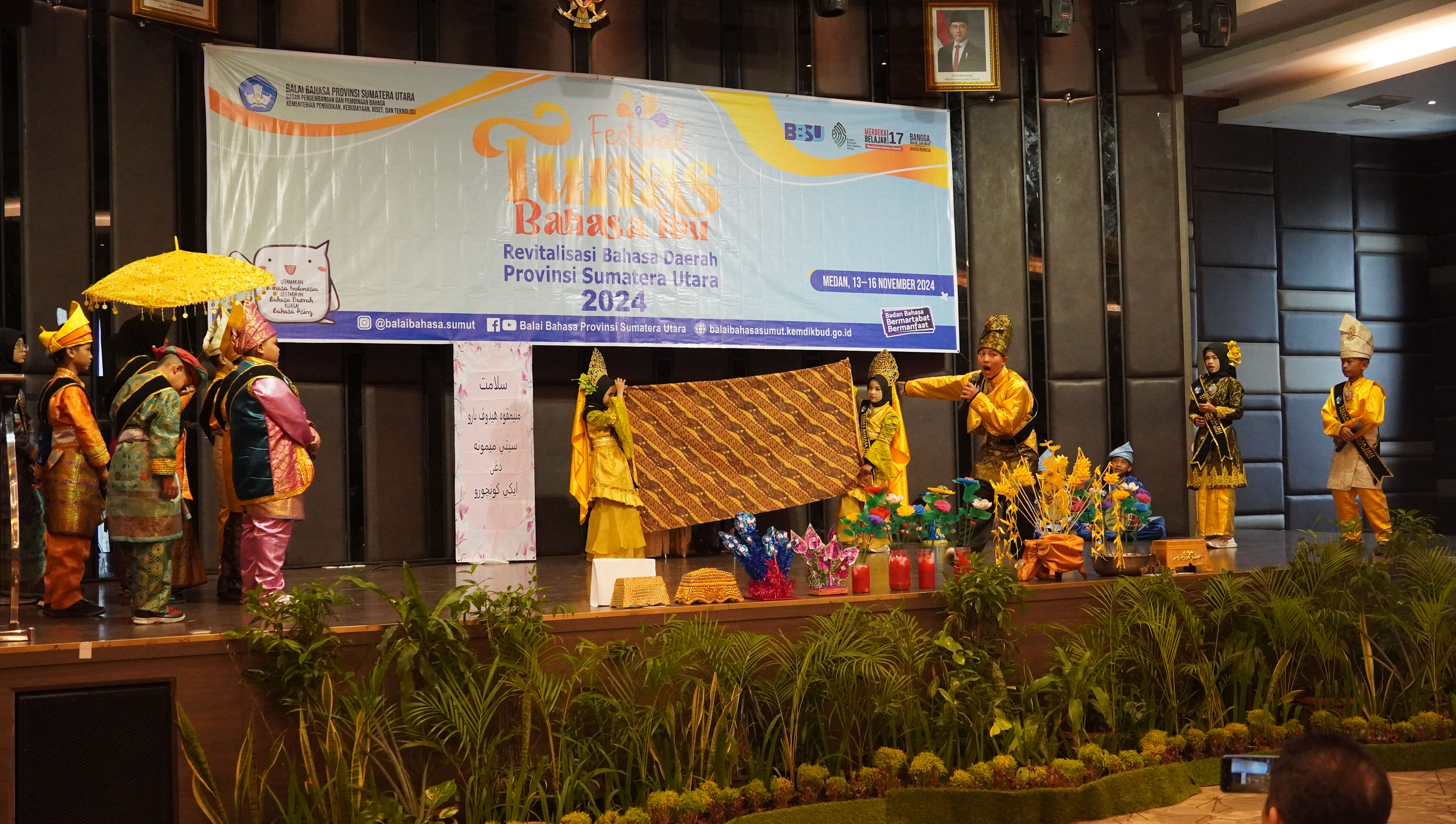 Ceria dan Gembira di Festival Tunas Bahasa Ibu Provinsi Sumatera Utara