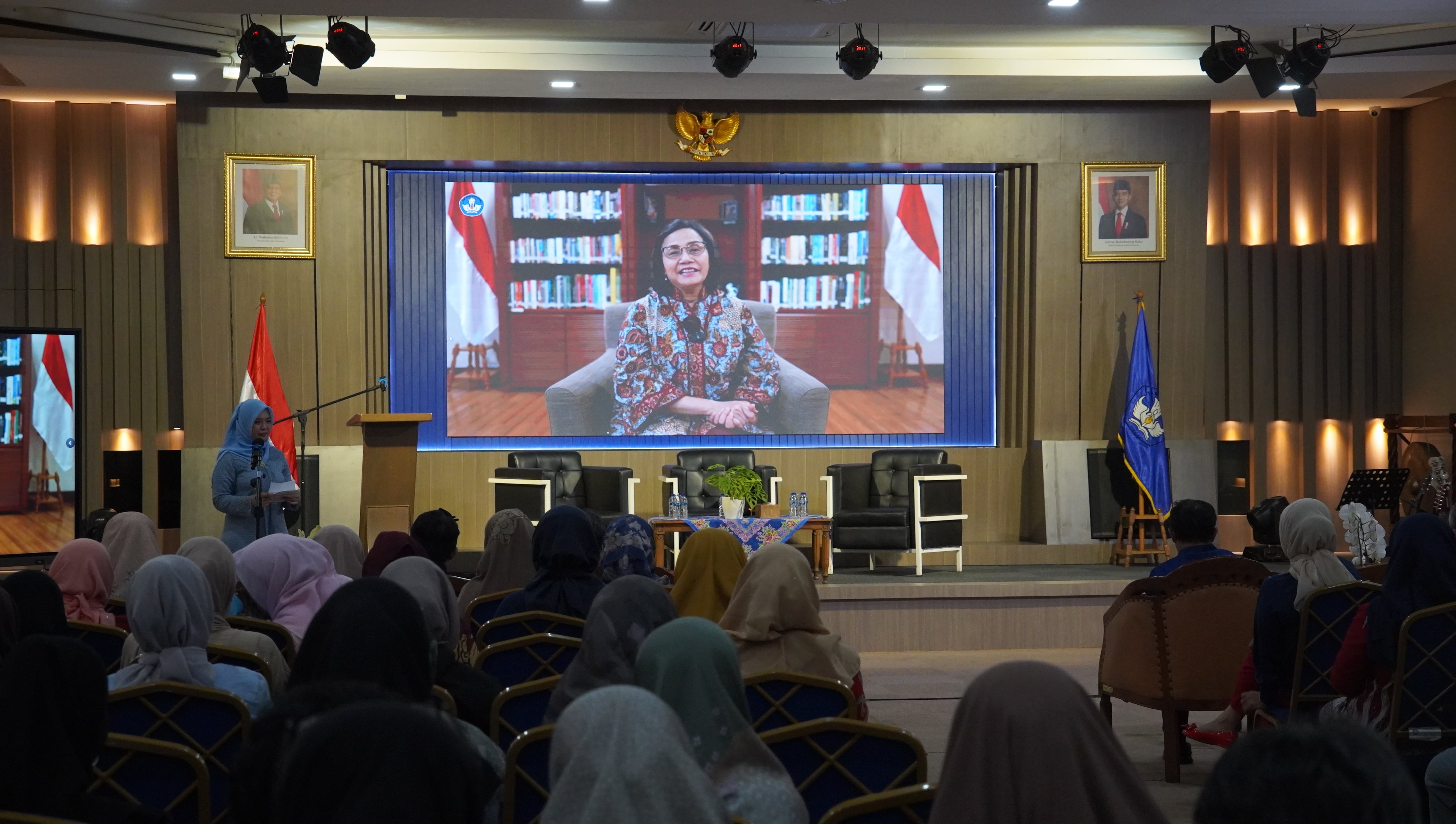 Bedah Buku Kartini: Kumpulan Surat-Surat 1899–1904: Menggali Pemikiran Kartini dalam Upaya Peningkatan Literasi