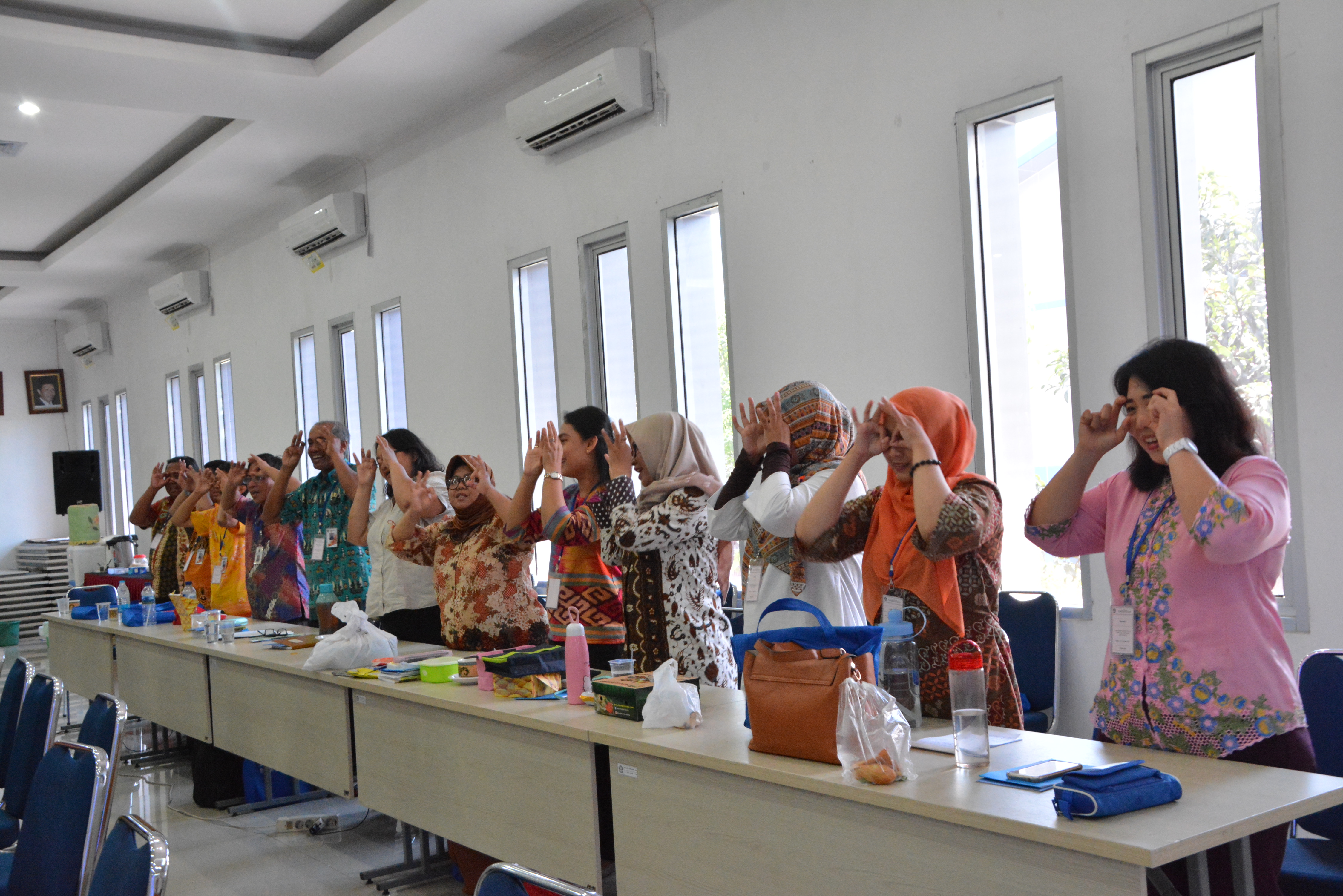 Prof. Gufran: Budaya Baca adalah Senjata bagi Penulis