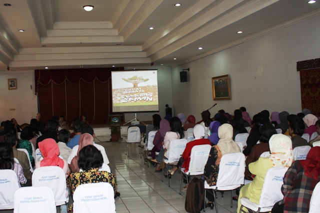 Diskusi Dan Peluncuran Buku Geliat Bahasa Selaras Zaman