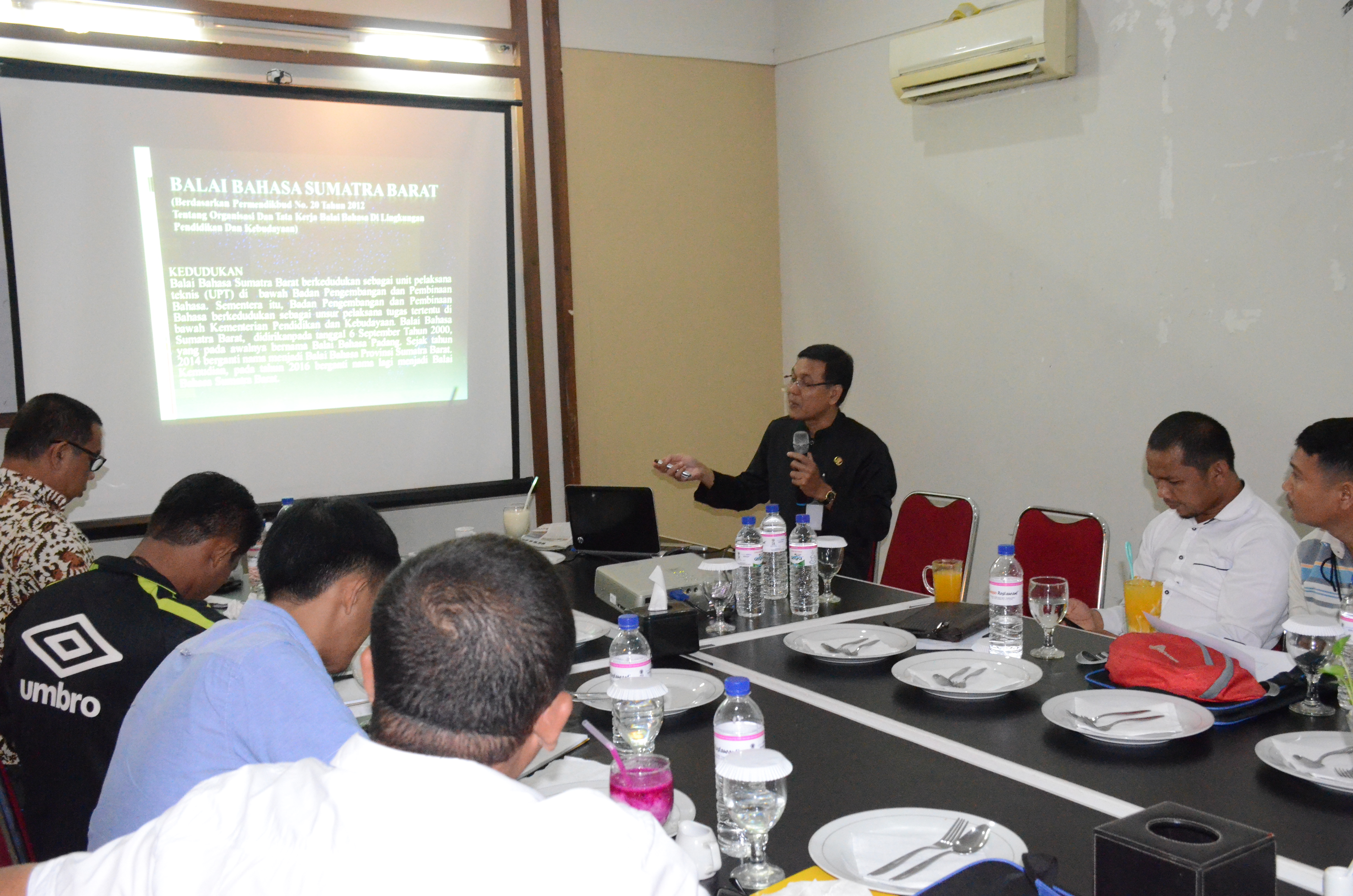 Pengawasan dan Pengendalian Bahasa di 18 Daerah