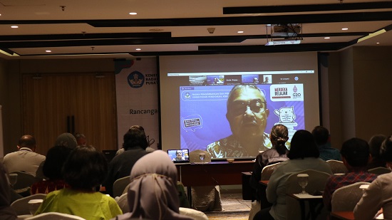 Lokakarya Prakonvensi Rancangan Standar Kompetensi Kerja Nasional Indonesia (RSKKNI) Penerjemah Teks Sastra