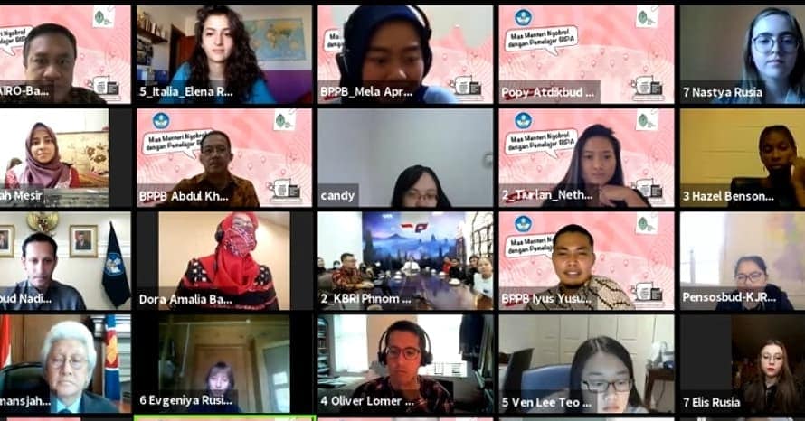 Mendikbud Menyapa Pemelajar BIPA dari 28 Negara