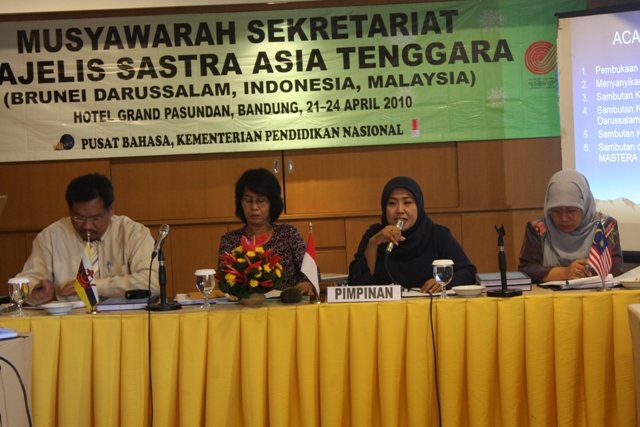 Pembukaan Musyawarah Sekretariat Mastera