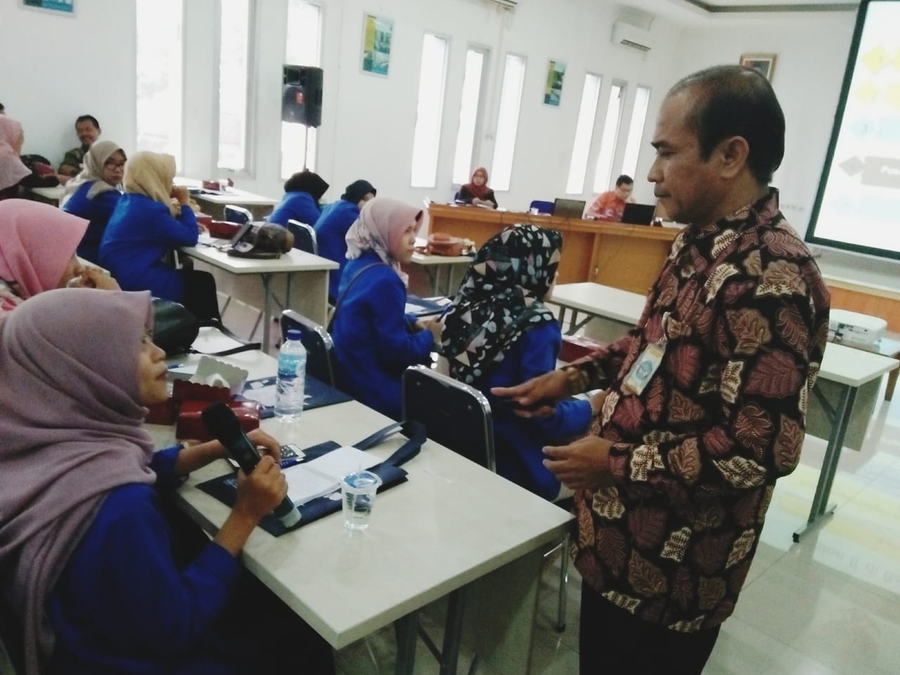Universitas Muhammadiyah Purwokerto Praktik Kuliah Lapangan di Badan Pengembangan dan Bahasa dan Perbukuan