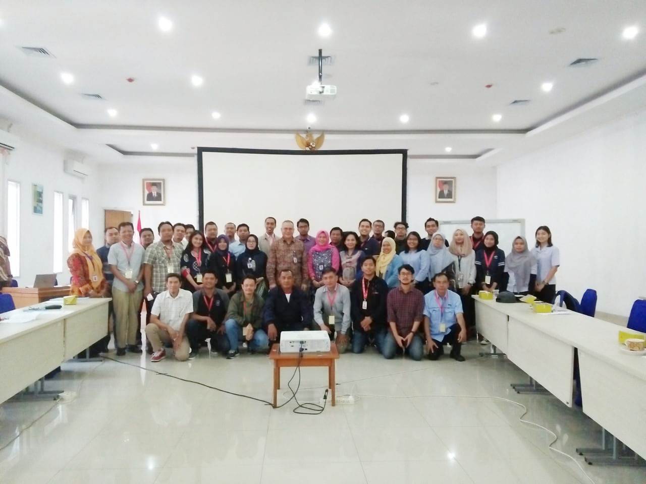 Empat Puluh Redaktur Media Massa Ikuti Kegiatan Peningkatan Kompetensi Kebahasaan