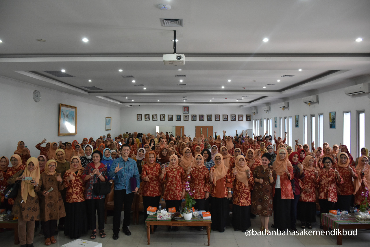 Peran Dharma Wanita dalam Pemartabatan Bahasa Negara