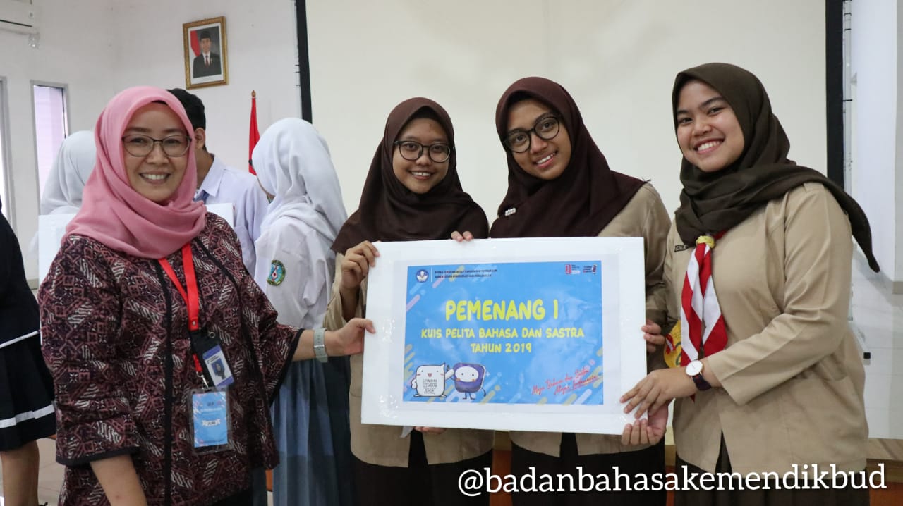 Meningkatkan Rasa Cinta pada Bahasa dan Sastra Melalui Kuis Pelita Bahasa