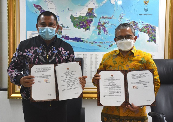 Penandatanganan Perjanjian Kerja Sama Badan Pengembangan dan Pembinaan Bahasa dengan Pemerintah Kabupaten Bungo