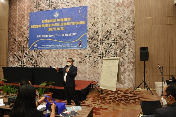 Peningkatan Kompetensi KKLP Literasi: Penulisan Cerita Anak