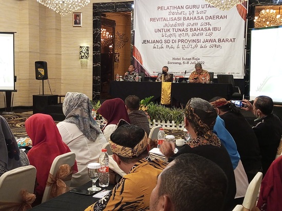 Pelatihan Guru Utama Jenjang SD  Pemegang Peran Utama dalam Revitalisasi Bahasa Daerah