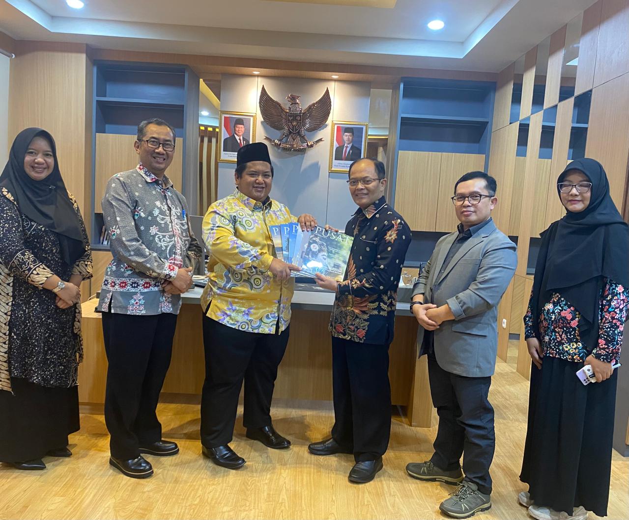 Kunjungan Ikatan Penulis Sabah ke Badan Bahasa: Perkuat Kerja Sama Sastra Indonesia-Malaysia