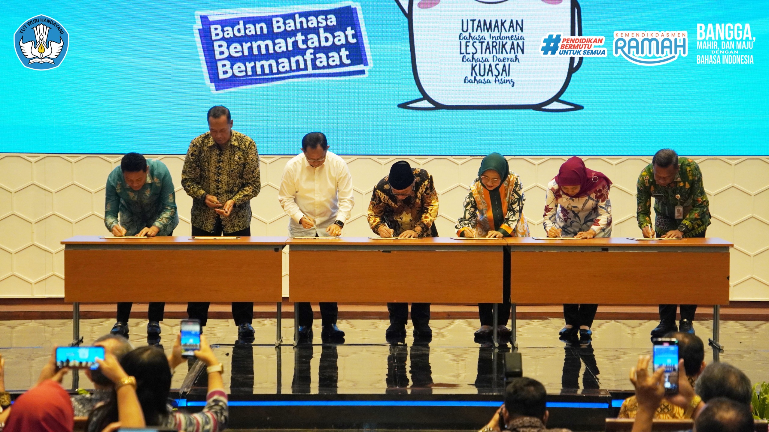 Pengawasan Penggunaan Bahasa Indonesia: Pemerintah Daerah Bersinergi Wujudkan Kedaulatan Bahasa Indonesia