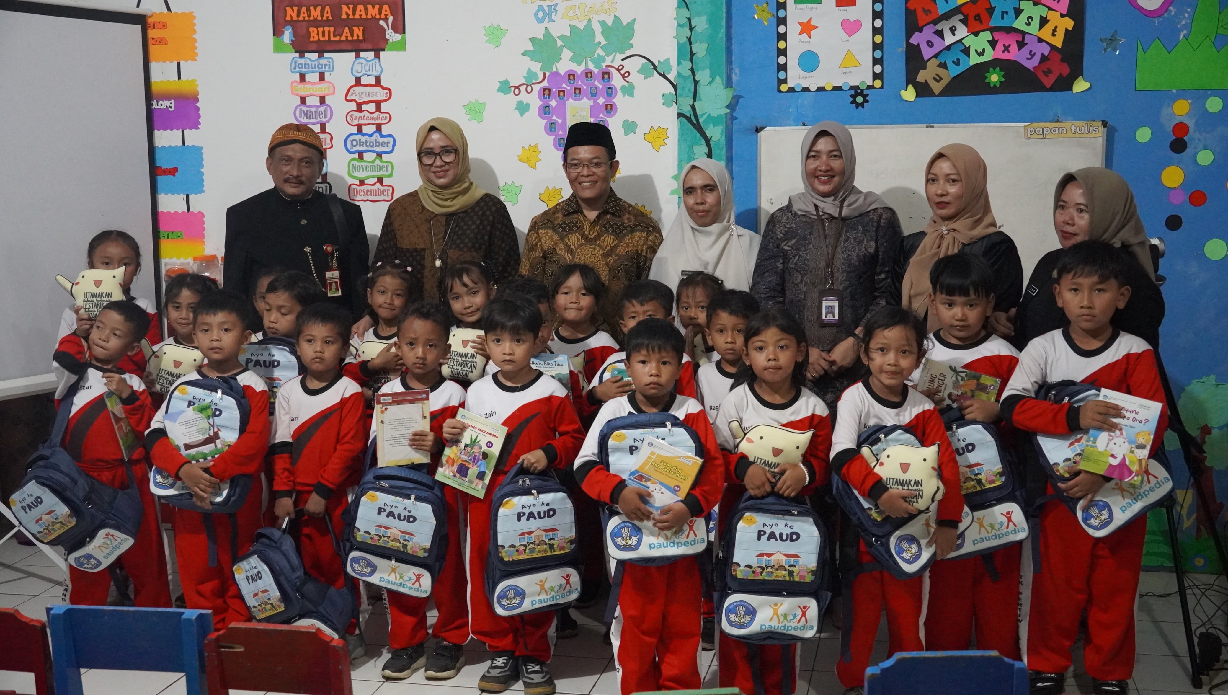 Program Revitalisasi Sekolah Hingga Sosialisasi Kebijakan Hiasi Hardiknas Tahun 2025 di Purbalingga