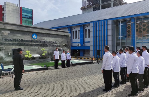 Peningkatan Disiplin dan Kinerja Pegawai melalui Apel Pagi
