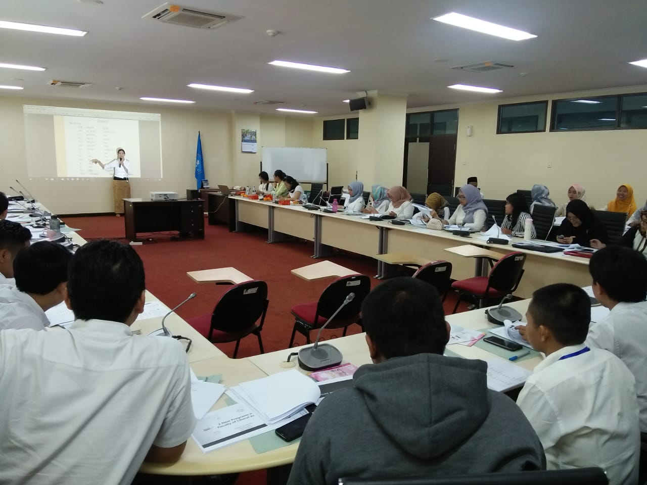 Peningkatan Kemahiran Berbahasa Thai di Pusat Pengembangan Strategi dan Diplomasi Kebahasaan