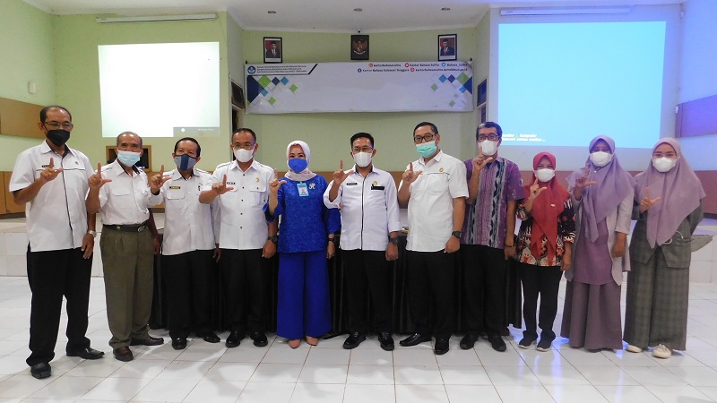 Sosialisasi UKBI Adaptif bagi Pejabat Dikmudora Kota Kendari