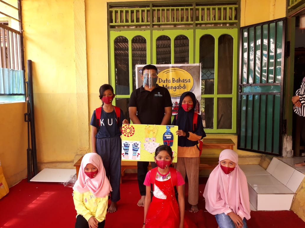 Duta Bahasa Mengabdi di Desa Pudariya