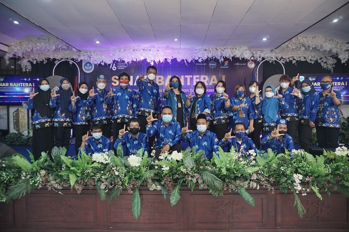 Seminar Internasional Bahasa dan Sastra Daerah I (Sinar Bahtera I)