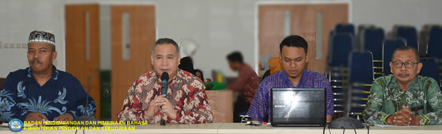 Penyegaran Berbahasa bagi Insan Media Massa Cetak