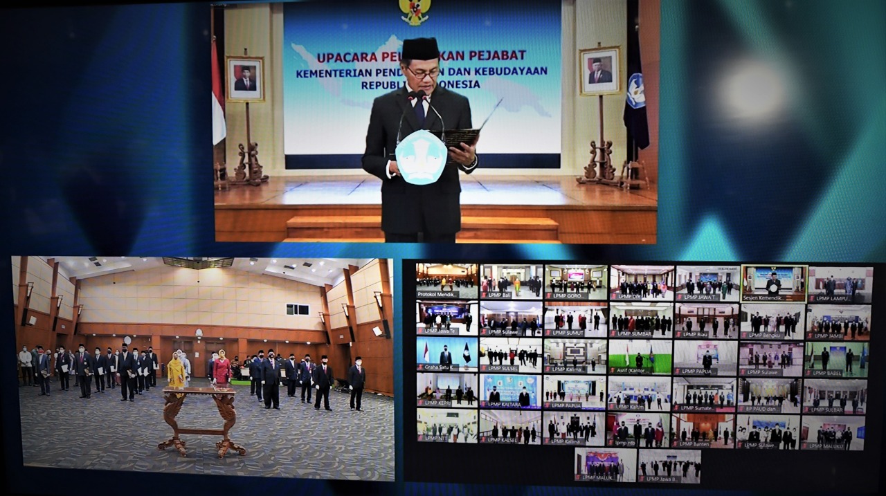 Sekjen Kemendikbud Melantik 47 Pejabat Administrator dan Pengawas Badan Bahasa