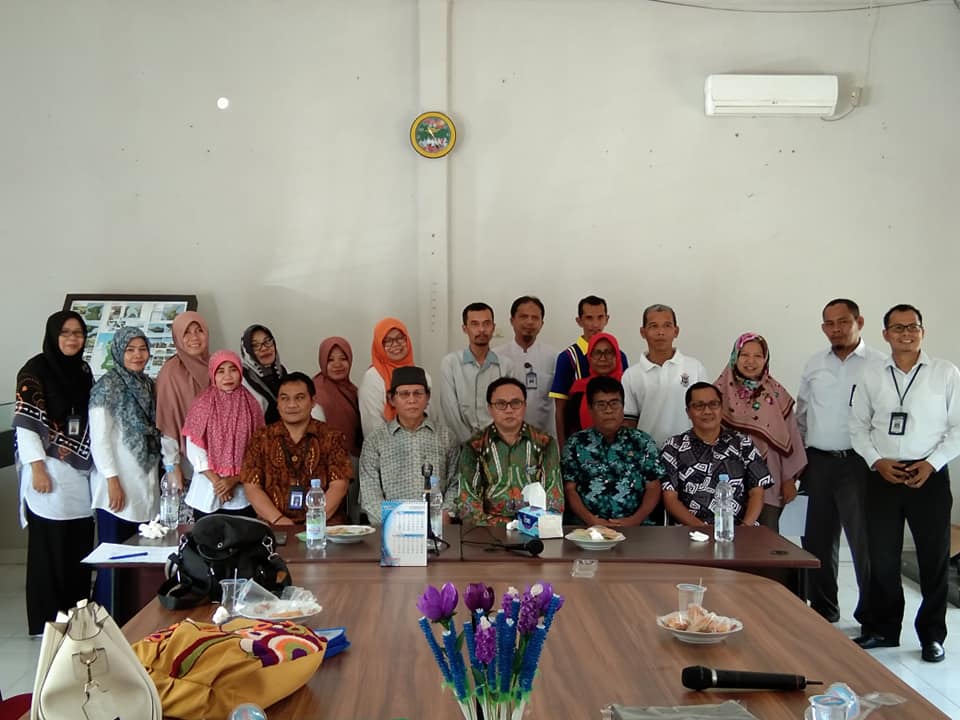 Sinergisitas Pusat dan Daerah dalam Pelestarian Bahasa dan Sastra Daerah