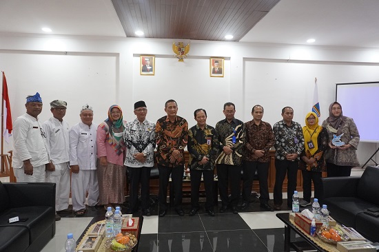 Dukungan Pemerintah Kabupaten Pangandaran terhadap Program Revitalisasi Bahasa Daerah