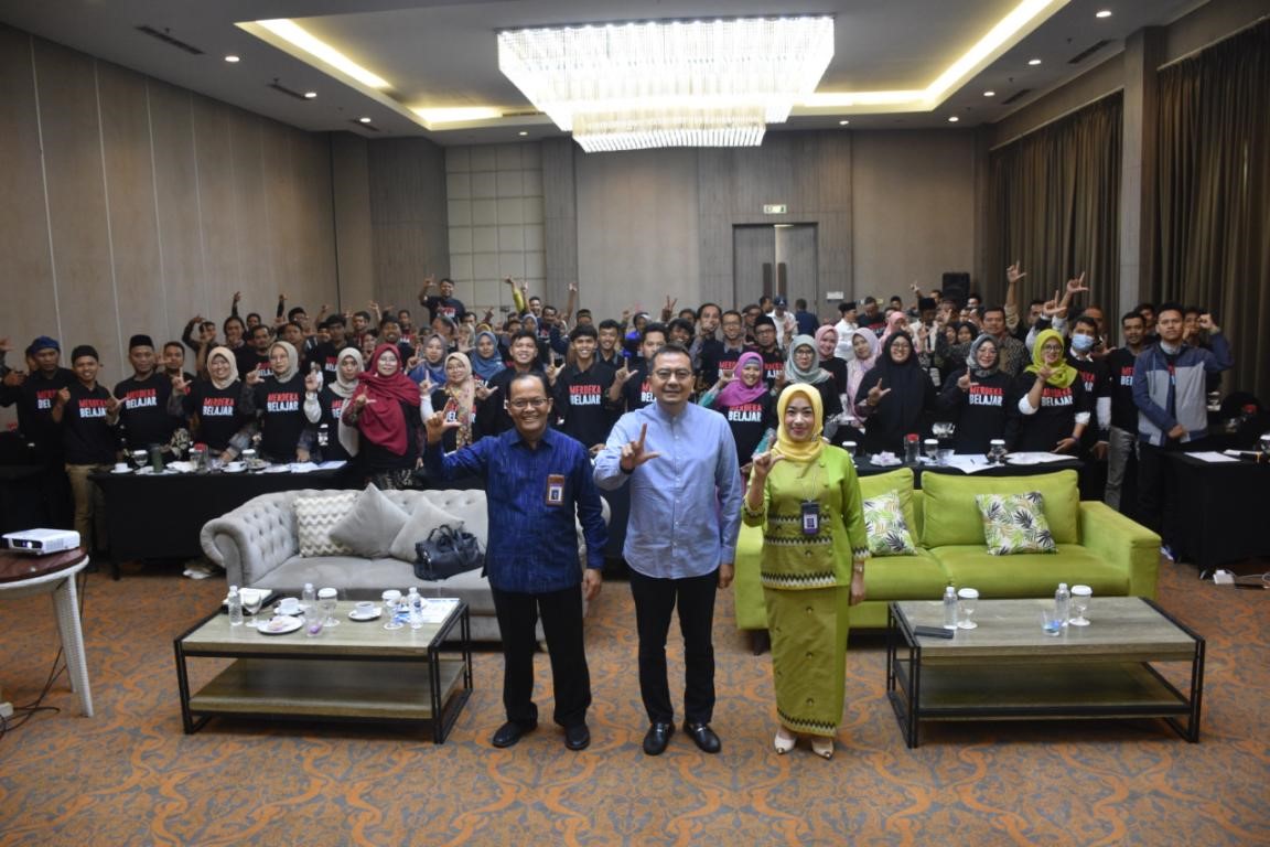 Peran Bahasa dalam Mencerdaskan Kehidupan Bangsa