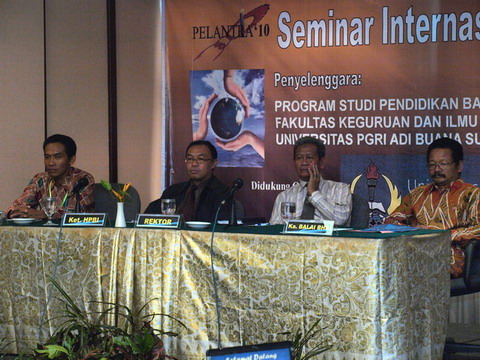Seminar Internasional Pelantra 2010
