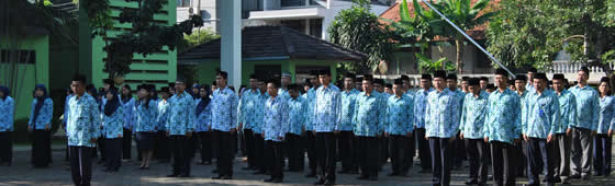 Badan Bahasa Menyambut Hari Pendidikan Nasional 2012
